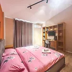 Suncrest Haven I20 아파트 Durrës