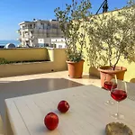 Suncrest Haven I20 아파트 Durrës